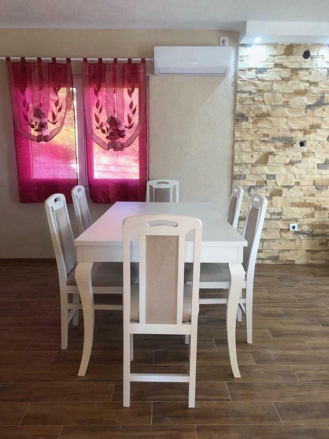 Villa Albatros Budva Eksteriør bilde